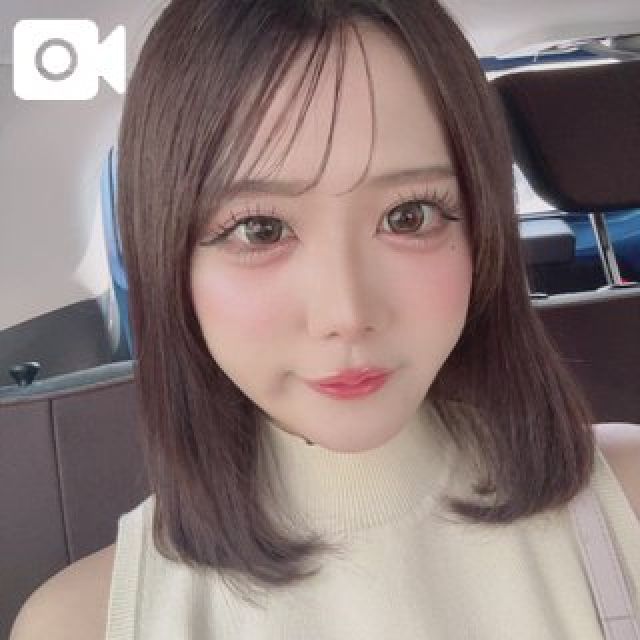 初動画